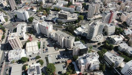 Offices in Agioi Omologites Nicosia - 9