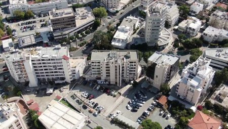 Offices in Agioi Omologites Nicosia - 8