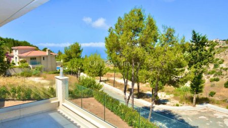 4 bed house for sale in Kamares Village Pafos - 5