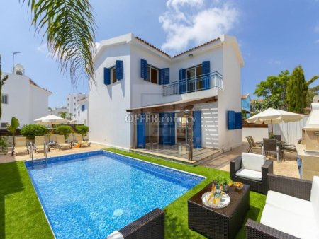 Three bedroom detached house with swimming pool for sale in Protaras