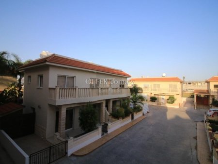 Two Bedroom Apartment in Deryneia