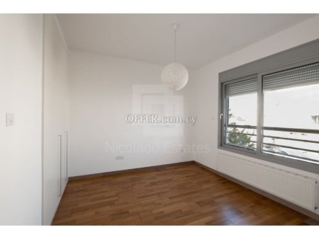 Three Bedroom Penthouse with Roof Garden in Dasoupolis Nicosia - 10