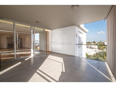 Three Bedroom Penthouse with Roof Garden in Dasoupolis Nicosia - 8