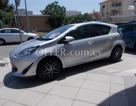 2018 Toyota AQUA 1.5L Hybrid Automatic Hatchback