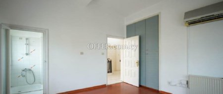 New For Sale €425,000 House 3 bedrooms, Detached Pallouriotissa Nicosia - 6