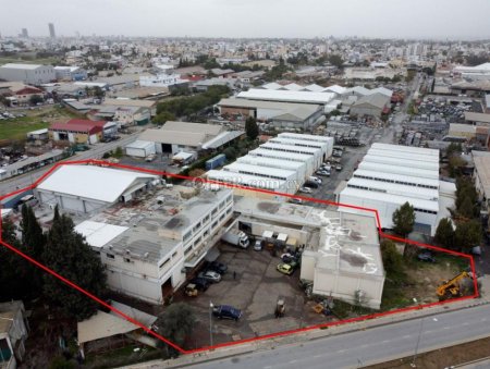 Three storey industrial building in Kaimakli Nicosia