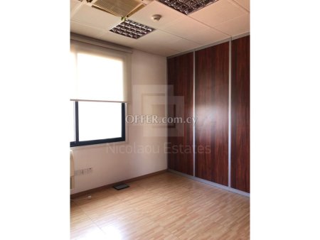 Office space on a commercial road in Acropoli area close to the Central Bank - 4