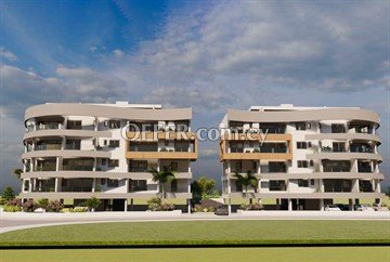 2 Bedroom Apartment With Roof Garden  In New Marina In Larnaka