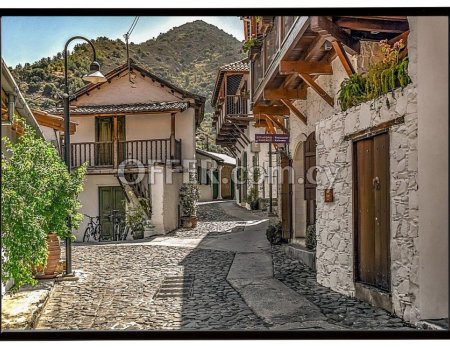 Beautiful poster of Village Streets with frame Ακολουθούν Ελληνικά