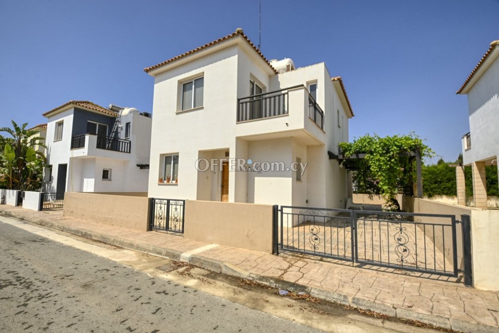 3 Bed Detached Villa for Sale in Ayia Thekla, Ammochostos - 10