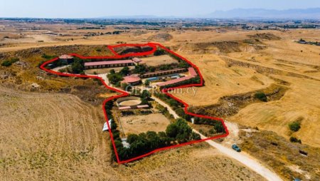 Fields with a horse farm in Pano Deftera Nicosia - 1