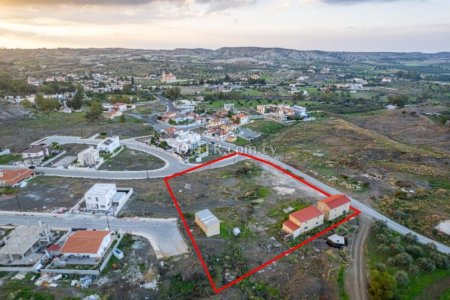Residential field in Analiontas Nicosia