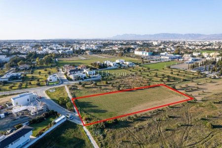 Shared residential field in Chryseleousa Strovolos