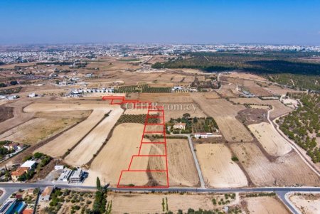 Eleven shared residential fields in Geri Nicosia