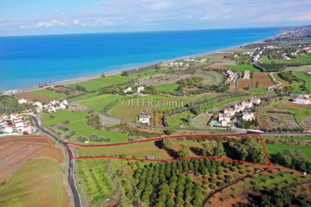 Tourist field in Argaka Paphos - 1