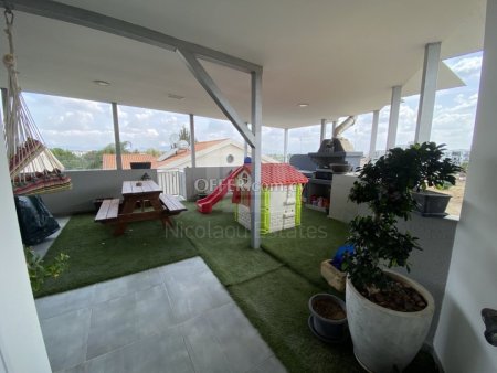 Two Bedroom Apartment with Roof Garden in Lakatamia Nicosia