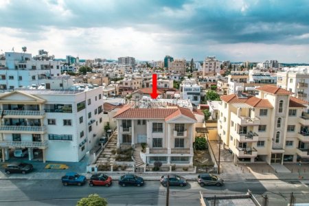 6 Bed Detached Villa for Sale in Drosia, Larnaca - 11