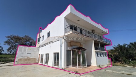 Mixed use building in Kato Deftera Nicosia - 10