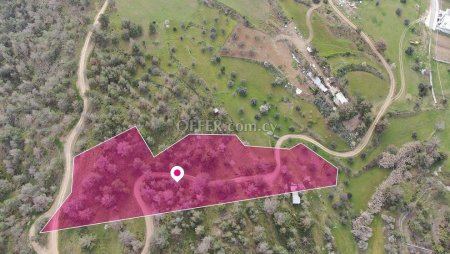 Residential field in Kapedes Nicosia - 4