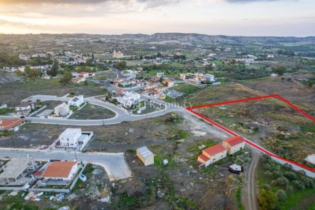 Residential field in Analiontas Nicosia - 4