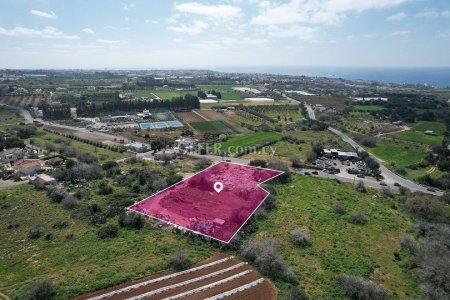 Shared Residential Field Empa Paphos - 4