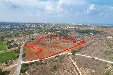Shared residential field in Agia Napa Famagusta - 2