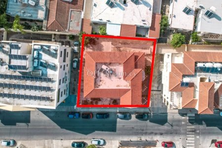 6 Bed Detached Villa for Sale in Drosia, Larnaca - 10