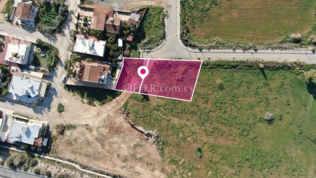 Two adjoining residential fields in Kokkinotrimithia Nicosia - 4