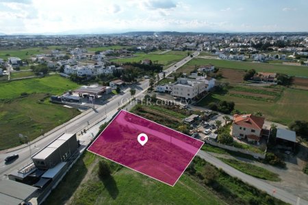 Commercial Residential field in Geri Nicosia - 4