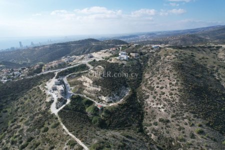 Residential Field Agios Tychonas Limassol - 3