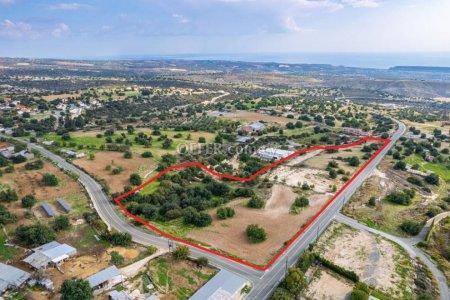 Shared residential field in Prastio Avdimou Limassol - 3