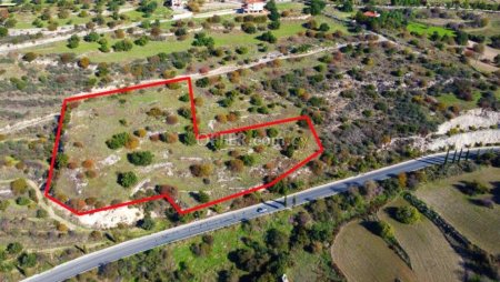 Residential field in Peristerona Paphos - 2