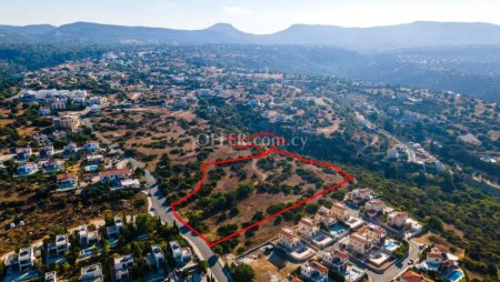 Two touristic fields in Neo Chorio Paphos - 2