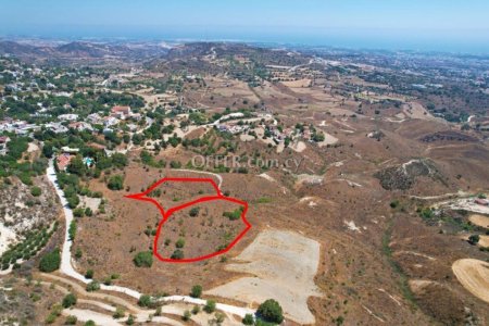 Residential fields in Armou Paphos - 2
