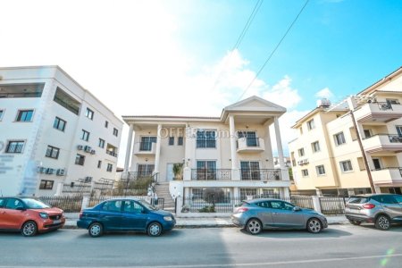 6 Bed Detached Villa for Sale in Drosia, Larnaca - 9