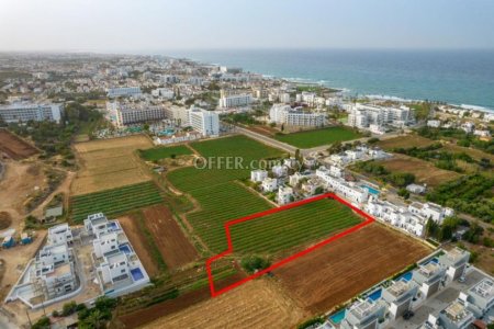 Shared tourist field in Paralimni Famagusta - 2