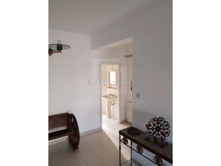 Spacious Three Bedroom Apartment in Acropoli Nicosia - 4