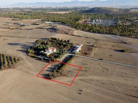 Eleven shared residential fields in Geri Nicosia - 4
