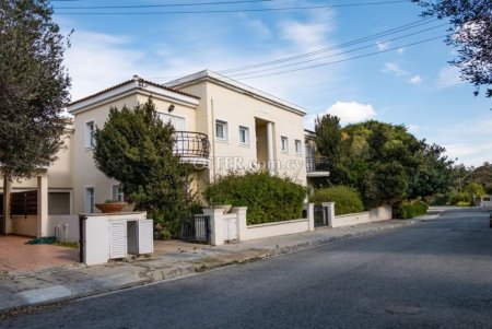 5 bedroom house in Aglantzia Nicosia - 3