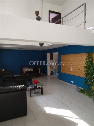3 Bedroom Fully Renovated House  In    
old Strovolos - 6