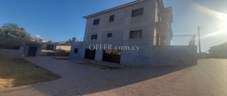 New For Sale €630,000 House 5 bedrooms, Detached Trachoni Lemesou Limassol - 3