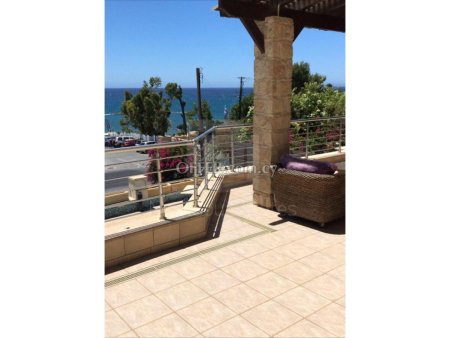 Four bedroom house for rent opposite the beach - 4