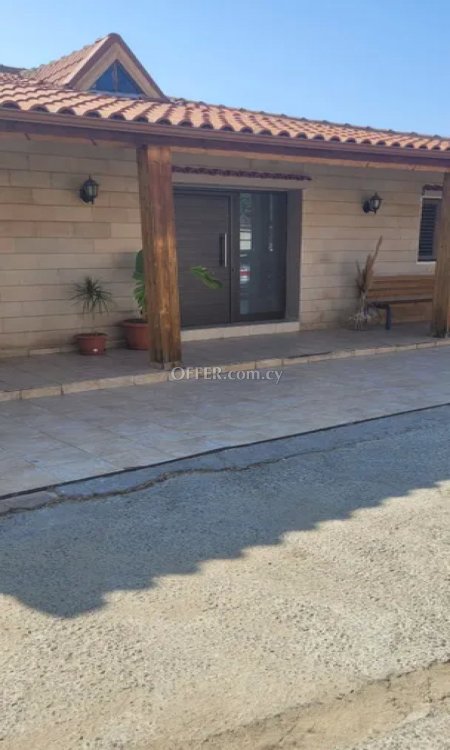 New For Sale €250,000 House 4 bedrooms, Detached Korakou Nicosia - 1