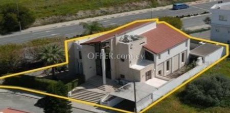 New For Sale €576,450 House 4 bedrooms, Detached Larnaka (Center), Larnaca Larnaca - 1