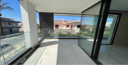 New For Sale €339,000 Apartment 2 bedrooms, Egkomi Nicosia - 8
