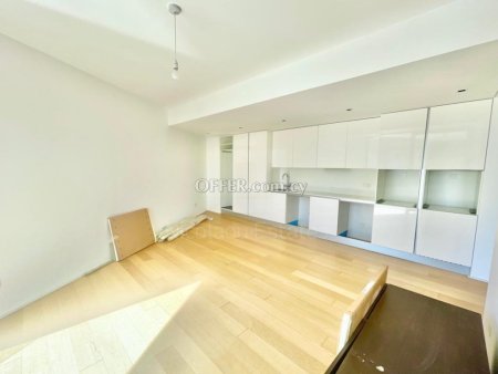 Modern one bedroom apartment 150 meters from the sea - 9