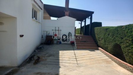 New For Sale €380,000 House 3 bedrooms, Detached Psimolofou Nicosia - 6