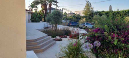 New For Sale €780,000 House 3 bedrooms, Detached Aradippou Larnaca - 11
