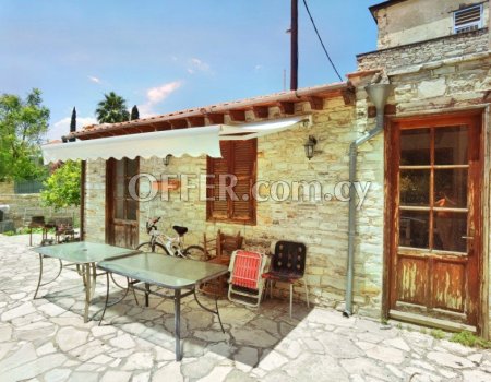 Μονοκατοικία 2 Υπνοδωματίων ΠΡΟΣ πώληση στο χωριό Κάτω Δρυσ, Επαρχία Λάρνακας - 9
