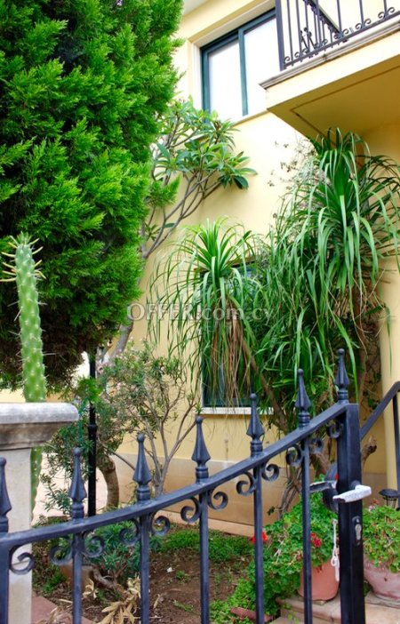 New For Sale €475,000 House 4 bedrooms, Detached Lakatameia, Lakatamia Nicosia - 4
